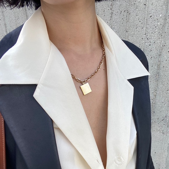 Sold frankk square necklace - Picture 1 of 2